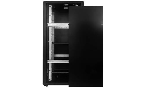 鈑金機(jī)柜在通信行業(yè)中的應(yīng)用：為設(shè)備提供穩(wěn)固的支持